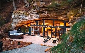 Dunlap Hollow Cave